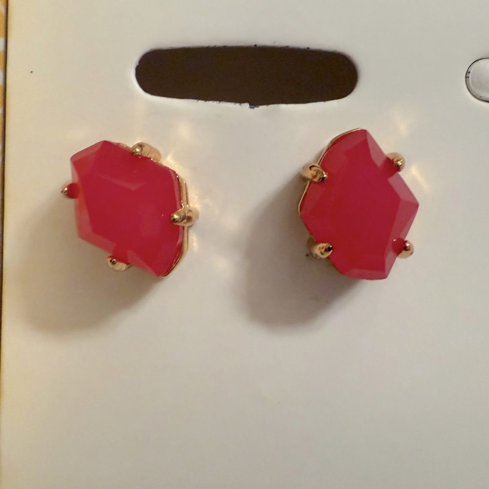 Pink Kendra Scott Earrings